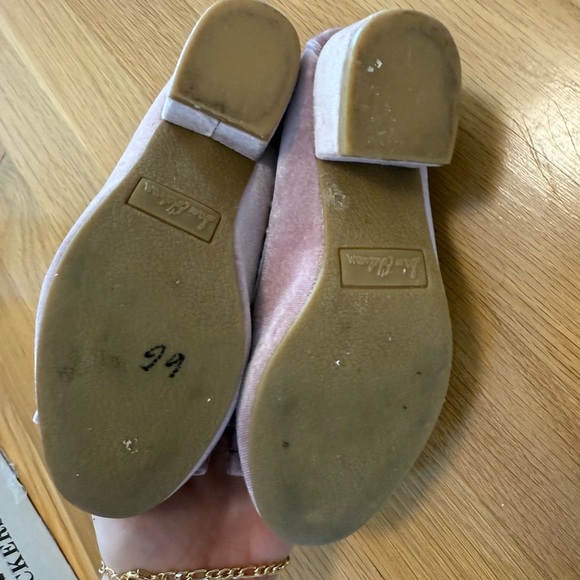 Sam Edelman Mauve Velvet Flats with Bow and Pearls kids girls shoes - Picture 8 of 14